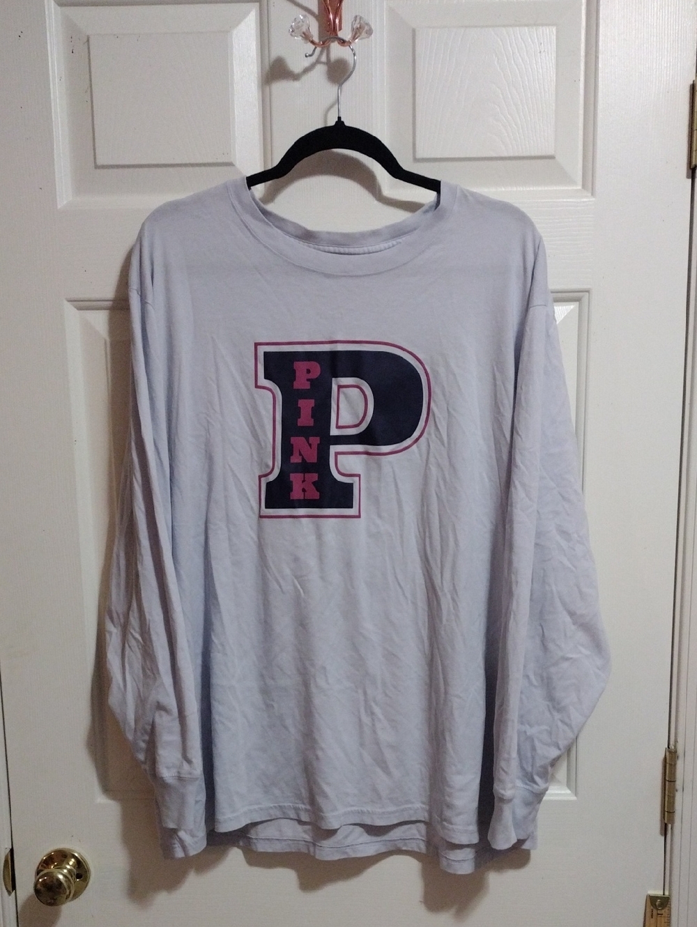 PINK Graphic Long Sleeve Tee in Light Blue with Navy & Pink Logo Small 🆕